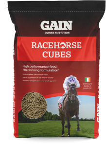 GAIN RACEHORSE CUBES 25KG