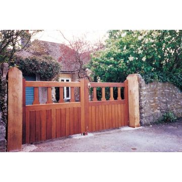 Entrance Gate Mendip Softwood 3'6"H x 4'6"W